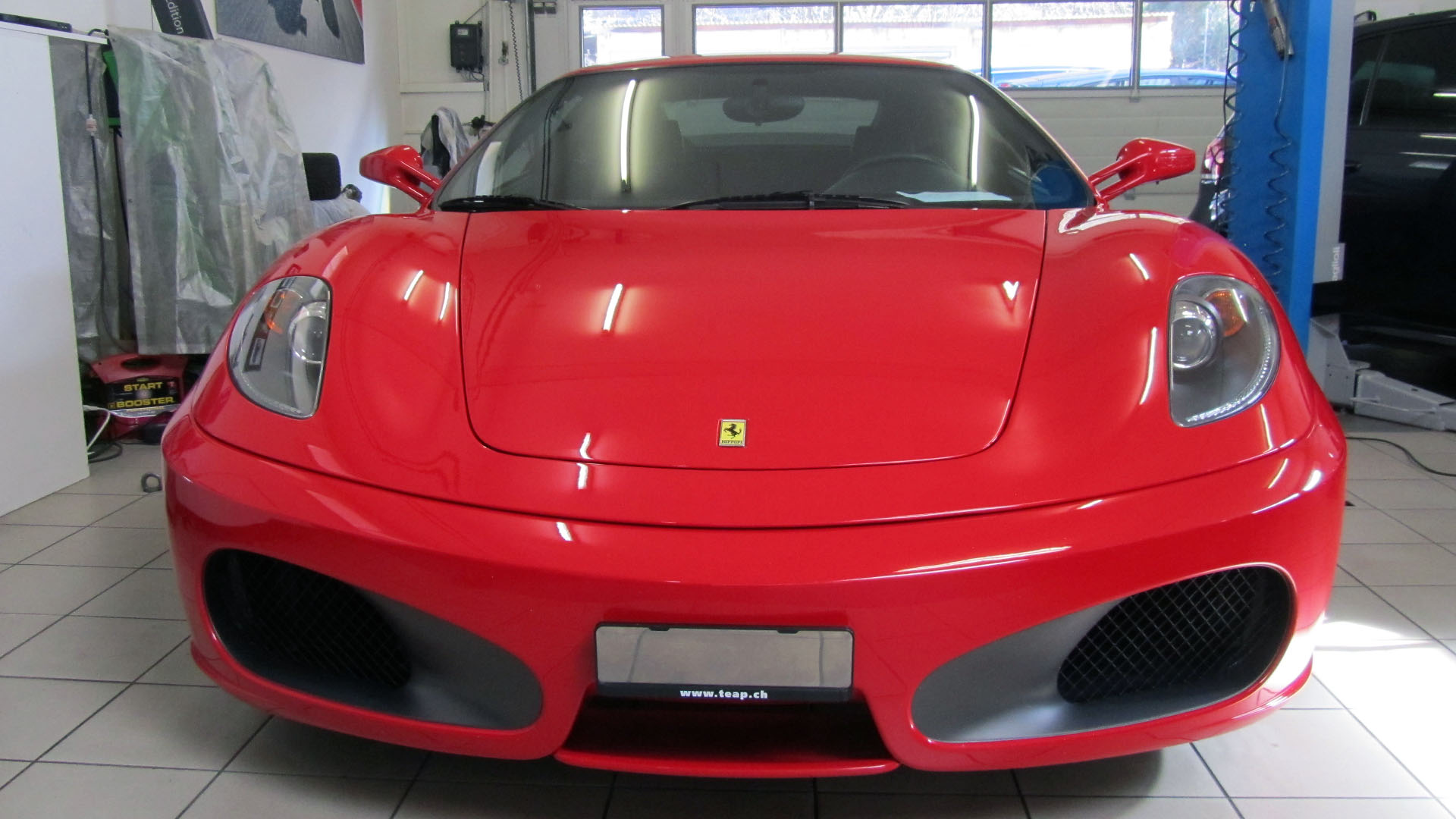 Ferrari F430 / F1, Hubraum: 4308 cm3, Achtzylinder V Mittelmotor, 490PS / 360kW