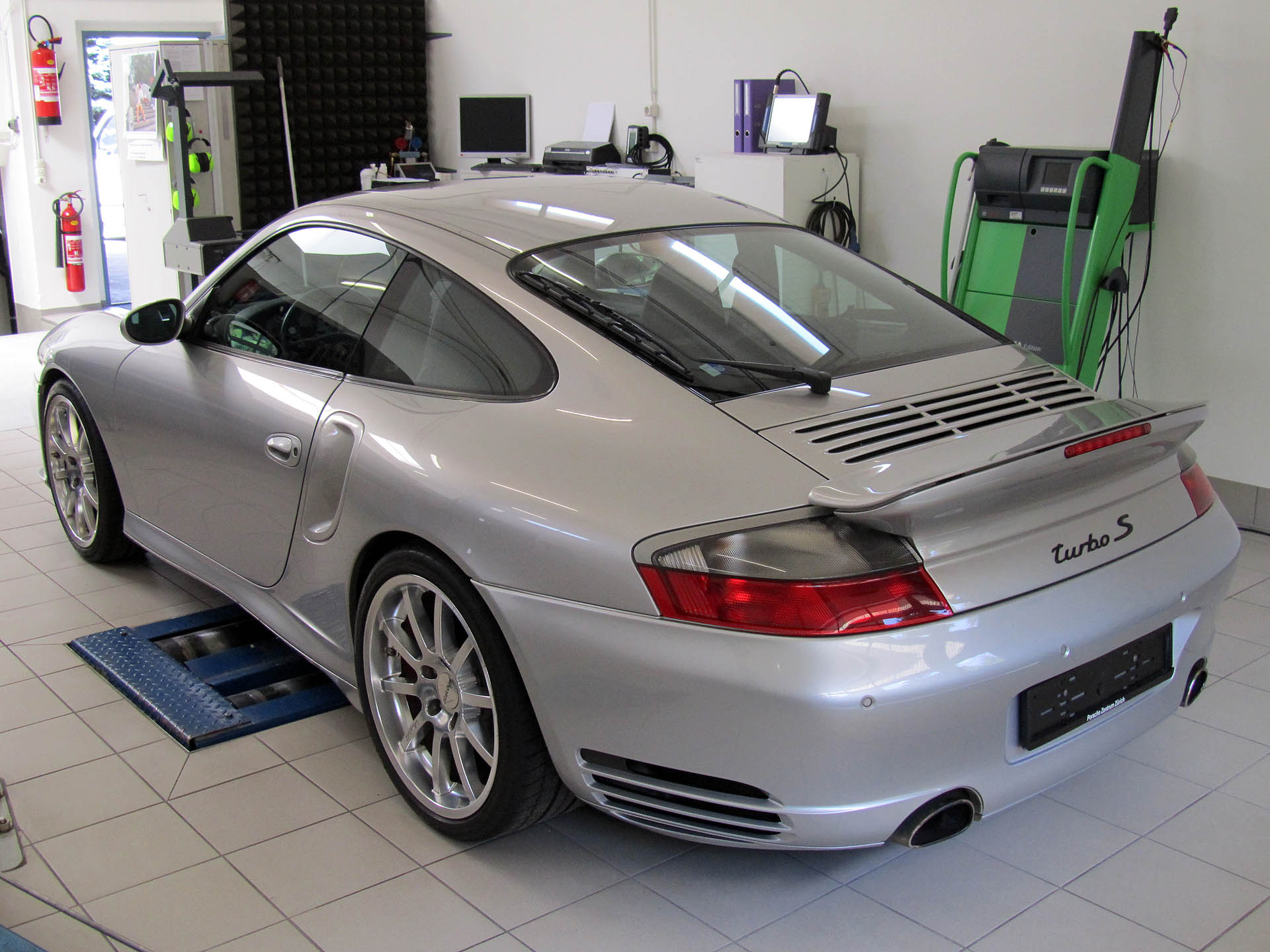 Porsche 996T 3.6 397KW