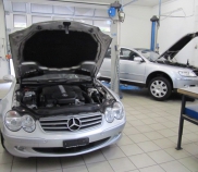 Mercedes SL AMG USA Fahrzeug wird für CH Homologation vorbereitet